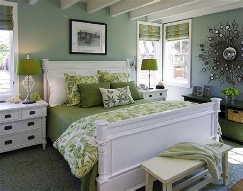 10 Strategies For Relaxing Beautiful Bedrooms