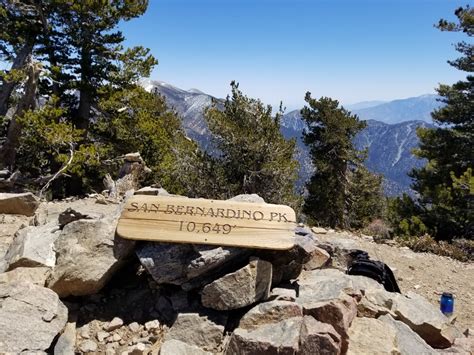 San Bernardino Mountain Social Hiker