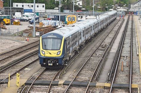 701025 South Western Railway Class 701 Aventra 701025 St Flickr