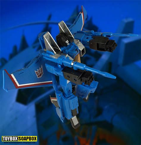Review Transformers Masterpiece Mp 11t Thundercracker Toybox Soapbox