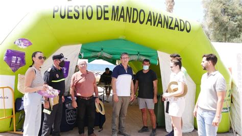 Cort S Visita El Puesto De Mando Avanzado Del Pago Del Lugar Y El Stand