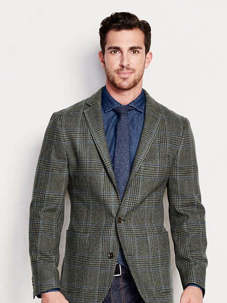 Shop our range of men's blazers which vary in style from velvet to tweed blazers and brands such as ted baker, hugo boss and john lewis. Men's Tailored Fit Pattern Wool Blazer from Lands' End ...