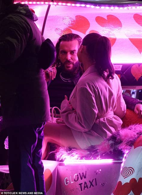 TOWIE S Pete Wicks Gets VERY Cosy With A Mystery Woman As He Wraps His