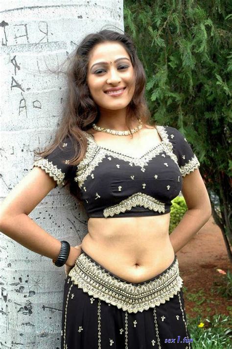Sexy Telugu Saree Girls Boob Photos Free Sex Photos And Porn Images