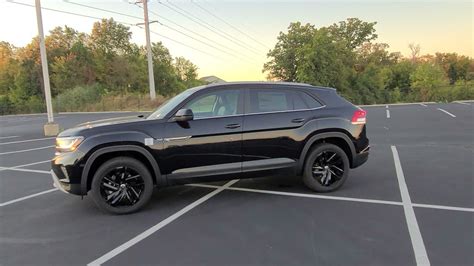 2022 Vw Atlas Cross Sport 36 Se Wtechnology 4motion And Black Wheel