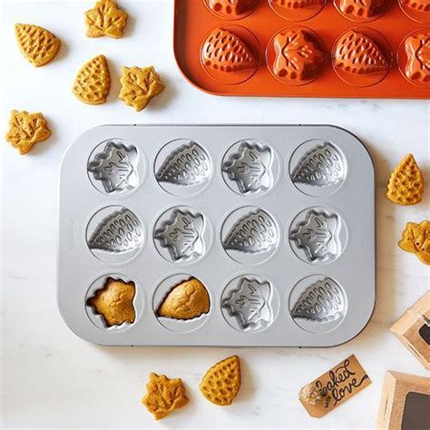 Pampered Chef Fall Harvest Cake Pan The Treats You Make In Our Fall