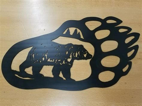 Bear Paw Metal Wall Art Wildlife Scene Plasma Cut Decor T Idea Gas
