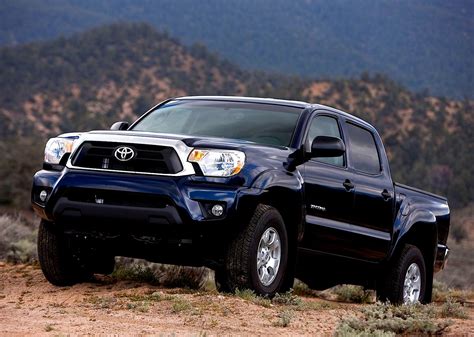 Here are some calculations i have made that others might find useful: Toyota Tacoma Double Cab 2011 on MotoImg.com