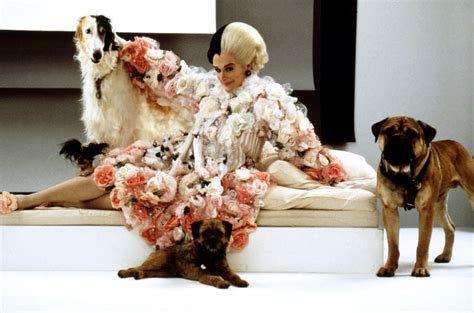 Glenn Close As Cruella De Vil In 102 Dalmatians Glenn Close Kept