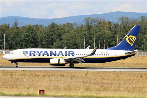 Several pictures of the fleet from ryanair. Ryanair | Pictures of airplanes | A380 plane spotter