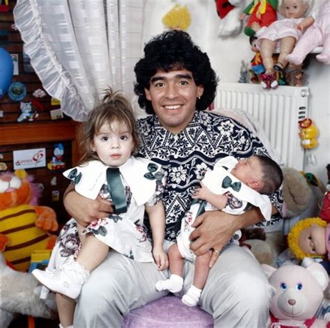 Memory Lane 1980s Footballers At Home In Pictures Diego Maradona
