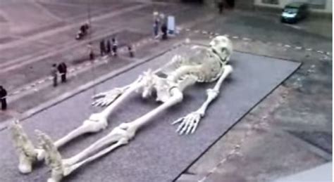 City Found 360 Feet Below Missouri City Giant Human Skeleton Found