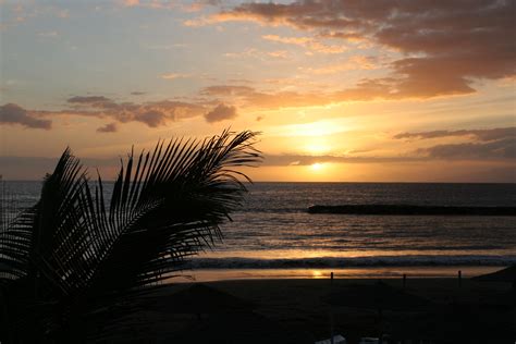 Fanabe Beach Day 6 Sunset 1 Tony Hisgett Flickr