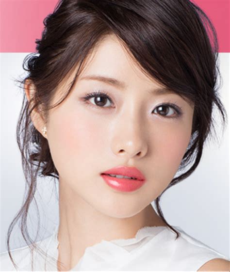 石原さとみ いしはらさとみ、1986年12月24日 は、日本の女優。本名非公開（石神国子 いしがみくにこ ）。東京都出身。ホリプロ所属。 most beautiful faces
