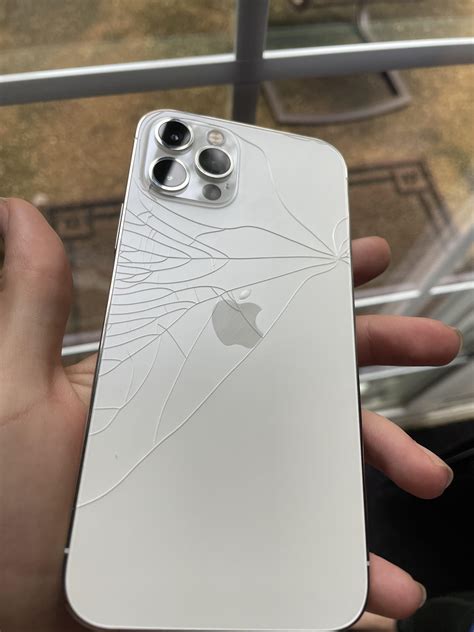 Iphone 12 Pro Cracked In Under 6 Hours Of Owning Wellthatsucks
