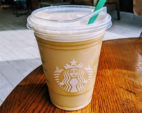 Starbucks Non Coffee Drinks To Try 14 Caffeine Free Starbucks Secret