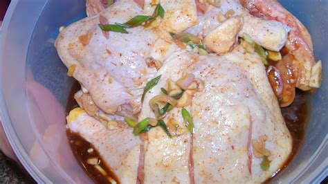 Chicken baida roti new recipe for chicken baida roti is out, just like the bhuna roll, this is easy to make as well. How To Make Chicken Roti - YouTube