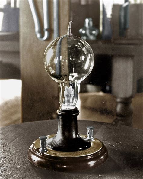 Edisons Light Bulb 1879 Na Replica Of The First Successful Incandescent