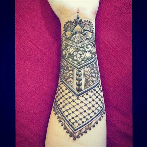 Pin By Ayyari Henna On My Henna Designs Henna Designs Geometric