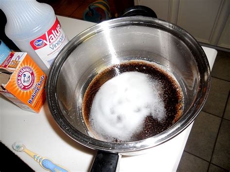 When you mix baking soda with vinegar, it produces quite an exciting reaction. Cleaning with Baking Soda & Vinegar Saved My Burnt Pots ...