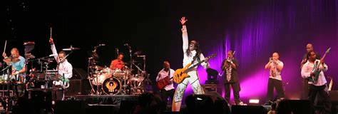 We are the dwarves and we play power metal. List of Earth, Wind & Fire band members - Wikipedia