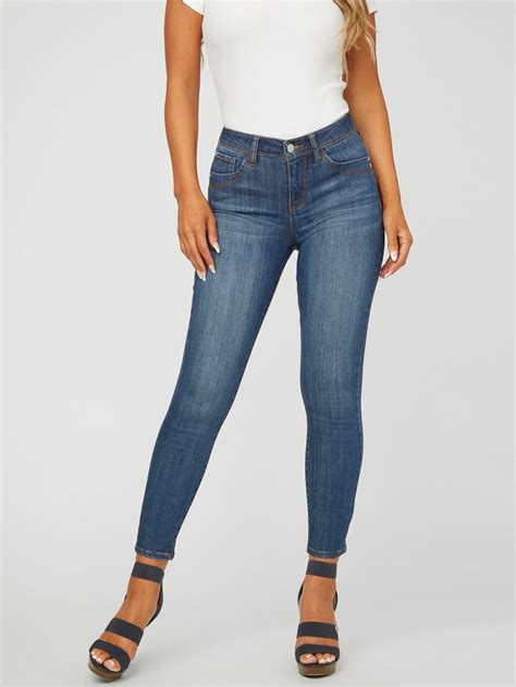 Beyla Curvy Mid Rise Jeans Guess Factory