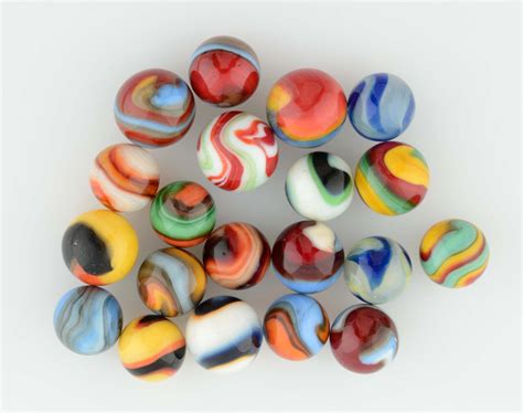 Lot Detail Lot Of 18 Akro Agate Marbles