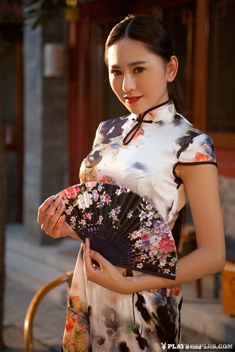 北京嫩模 吳沐熙 beijing tender model wu muxi share erotic asian girl picture and livestream
