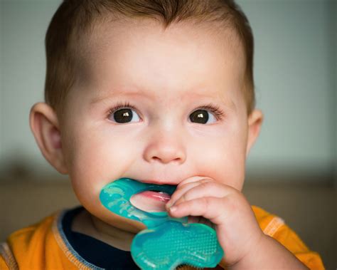 How To Help A Teething Baby Teething Remedies From Pediatricians