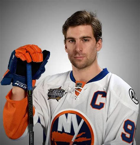 John Tavares Massive Hockey Contract Adds To Bliss From Girlfriendwife