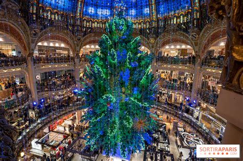 Christmas Windows And Tree 2022 At Paris Galeries Lafayette Haussmann