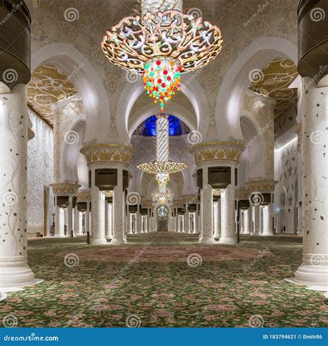 Magnificent Interior Of Sheikh Zayed Grand Mosque Abu Dhabi Uae