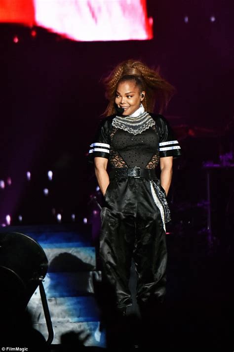 Janet Jackson Looks Racy In Black Lace Top As During Her Headlining