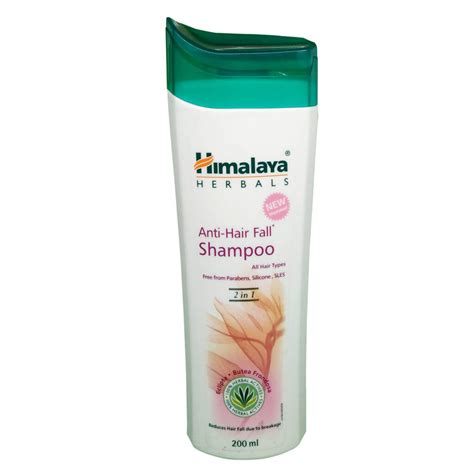 Dengan menggunakan dove hair fall treatment shampoo, rambut tidak hanya menjadi bersih dan harum, tapi kerontokan yang kamu alami pun. 10 Shampoo Organik Untuk Rambut Gugur - Bidadari.My