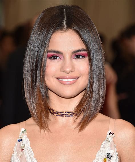 Others think they can slim and lengthen their full round faces with long hairstyles. Best Haircuts for Round Face Shapes | InStyle.com