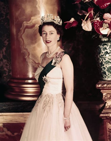 Queen Elizabeth Ii Pictures Over The Years Popsugar Celebrity