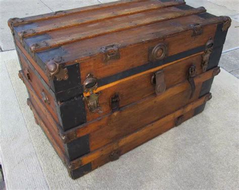 Uhuru Furniture And Collectibles Sold Antique Storage Trunk 95