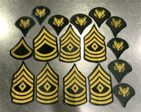 Lot Of 18 Original Enlisted Shoulder Patches Vietnam Era Things To