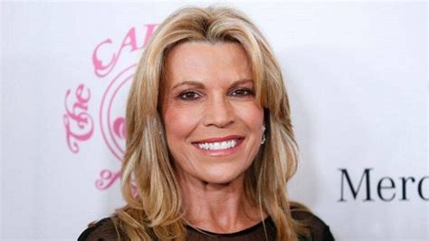 According to abc, she makes a reported $4 million annually, but celebrity net worth claims she makes closer to $10 million a year. What is Vanna White's Net Worth in 2021 and How Does She Make Her Money?