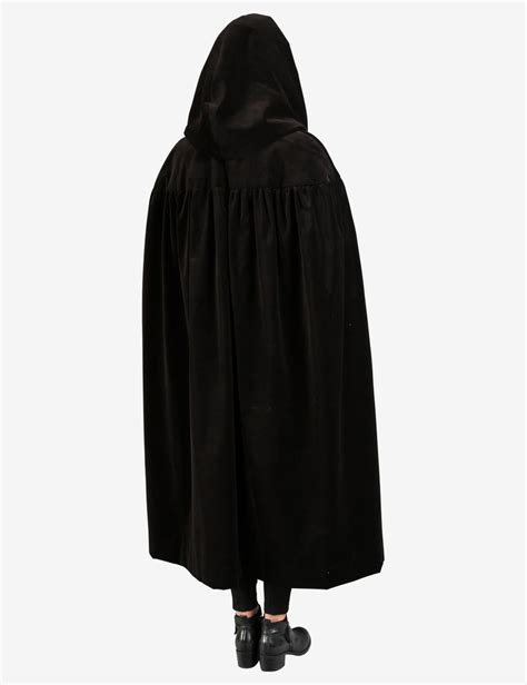 Unisex Black Cloak With Hood In Lace And Velvet Venetian Carnival Costume