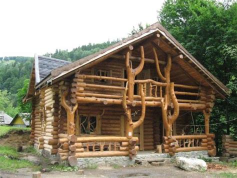 Amazing Log Home With A Wild Design Home Design Garden