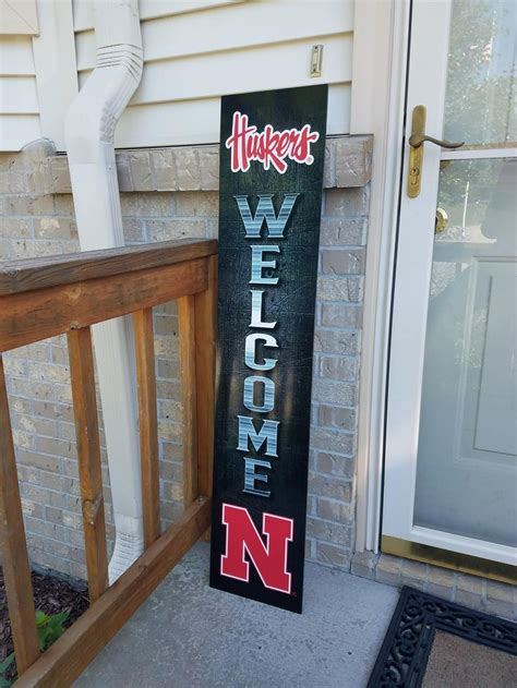 Nebraska Huskers Welcome Door Sign Etsy Welcome Door Signs Door