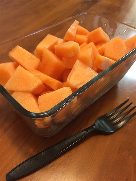 For example instead of eating white rice, use cauliflower rice. PSA: Cantaloupe for a low cal high volume win! | 300 ...