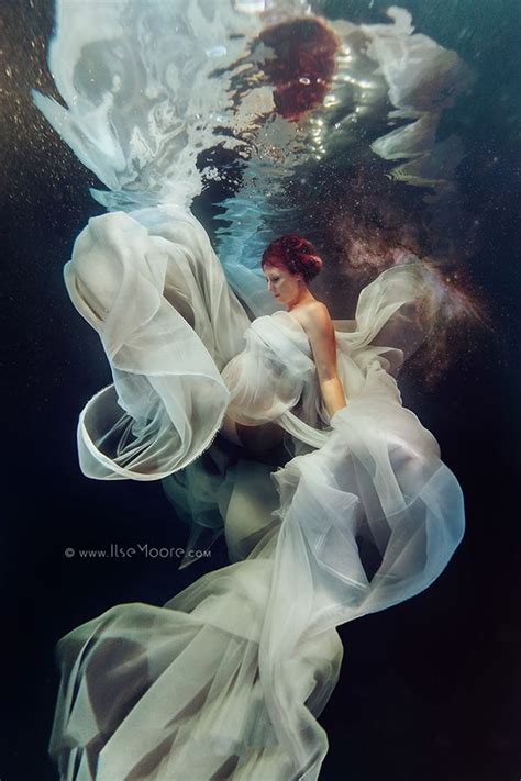 Underwater Maternity And Fine Art By Ilse Moore Modelmommy Wendy Fine
