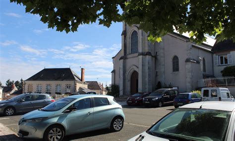 Eglise Parking Détours