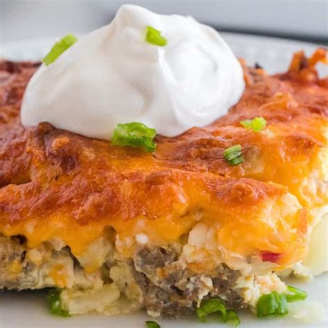 The overnight option makes this gluten free and clean eating recipe a perfect dish to serve on christmas morning. Breakfast Casserole With Potatoes O\'Brien / Crispy ...