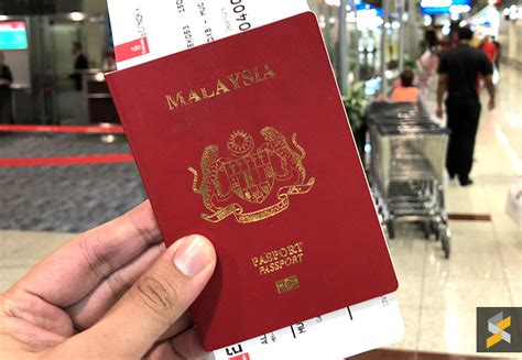 Renewing your malaysian passport is fairly quick these days. You can skip the queue and renew your Malaysian passport ...