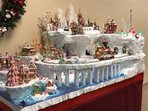 35 Stunning Christmas Village Display Ideas For Home Decoration In 2020
