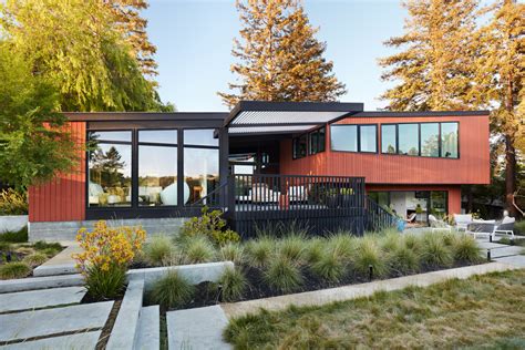 The Stylish Renovation And Expansion Of A Mid Century Modern House