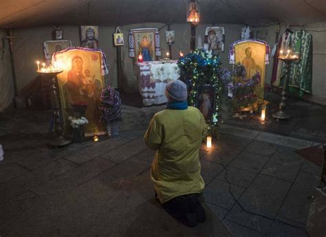 In Pictures Orthodox And Coptic Christians Prepare For Christmas The